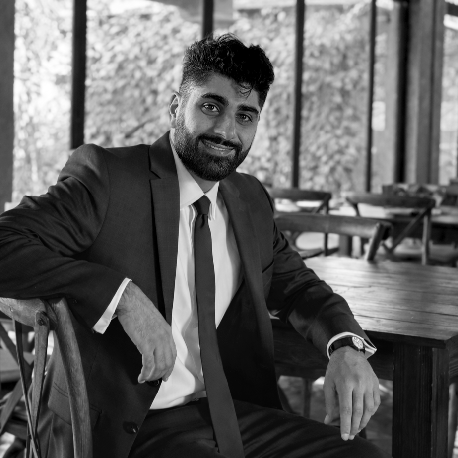 Portrait of Joshua Barzideh, NYS-Licensed Architect